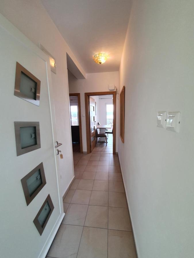 Apartments Zic Малинска Экстерьер фото
